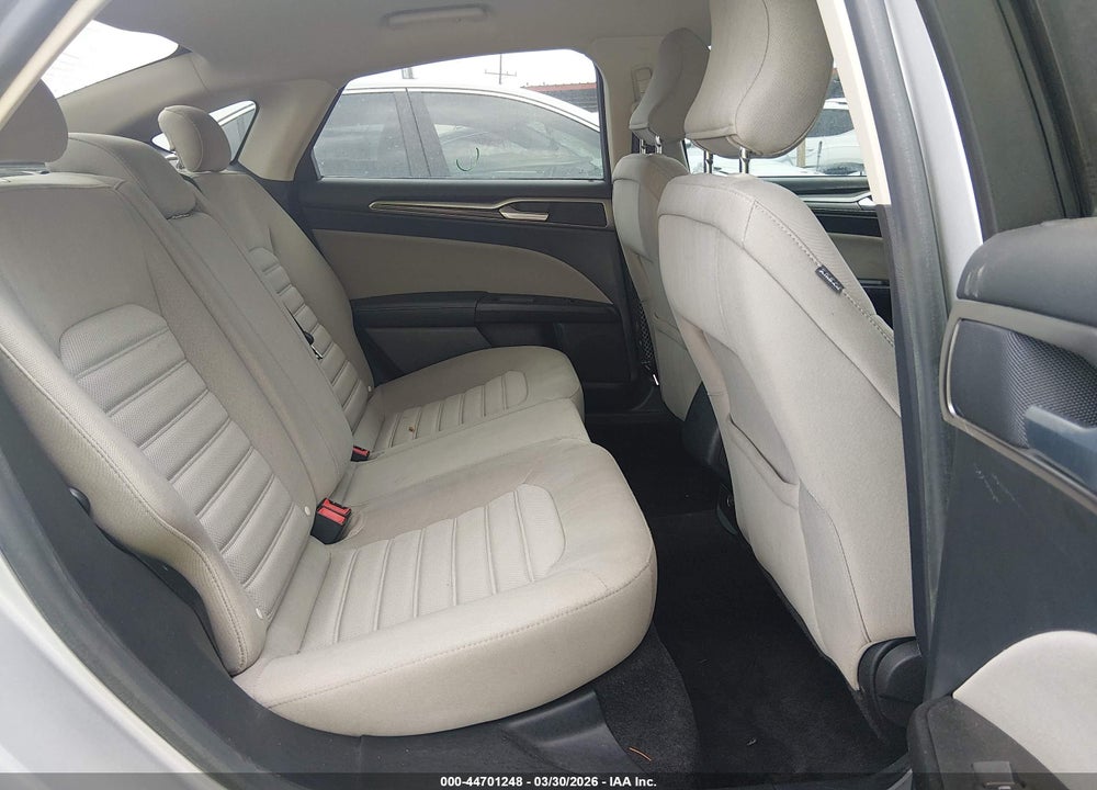 2017 FORD FUSION S VIN: 3FA6P0G75HR326354