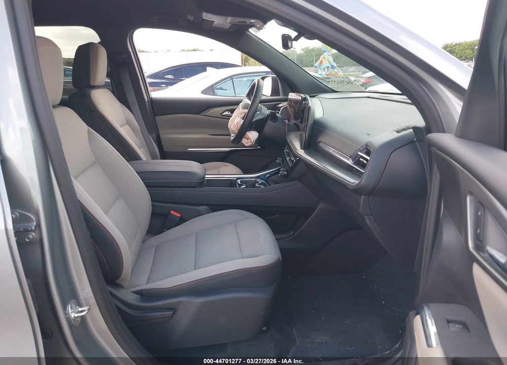 2026 CHEVROLET TRAVERSE FWD LT VIN: 1GNERGKS5TJ236846