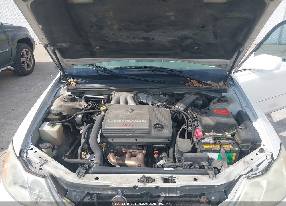 2000 TOYOTA AVALON XL/XLS VIN: 4T1BF28B8YU044031
