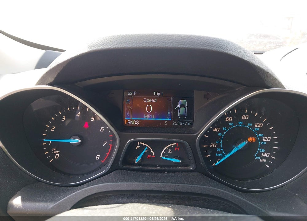 2015 FORD ESCAPE SE VIN: 1FMCU9G91FUB89359
