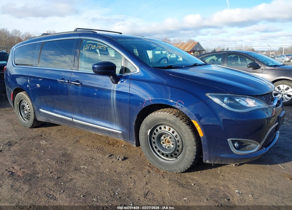 2017 CHRYSLER PACIFICA TOURING-L VIN: 2C4RC1BGXHR744964
