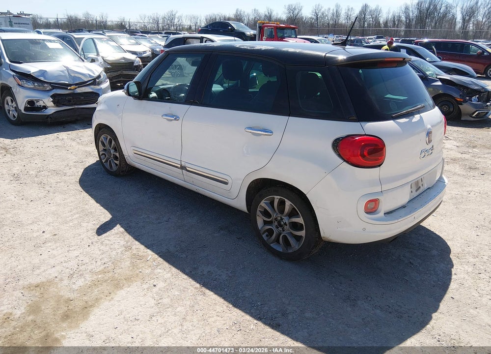 2014 FIAT 500L LOUNGE VIN: ZFBCFACH5EZ004022