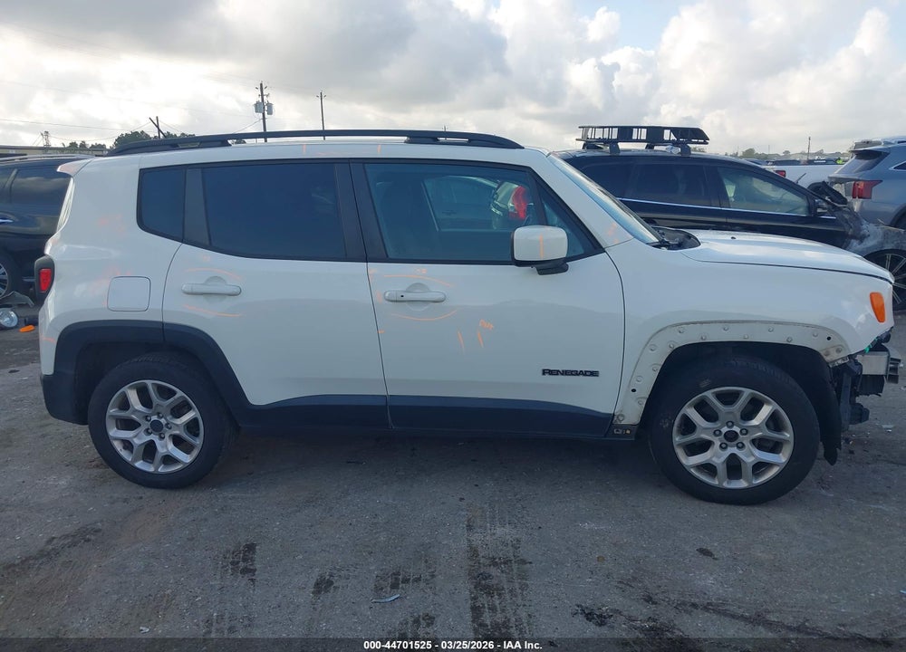 2016 JEEP RENEGADE LATITUDE VIN: ZACCJABT3GPD59211