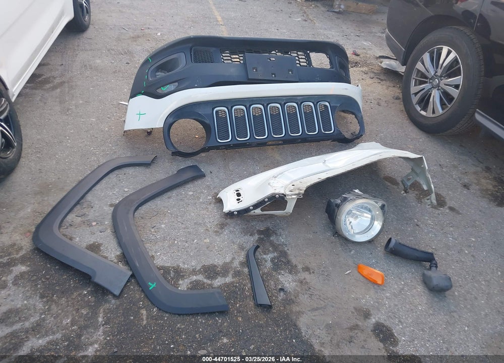2016 JEEP RENEGADE LATITUDE VIN: ZACCJABT3GPD59211