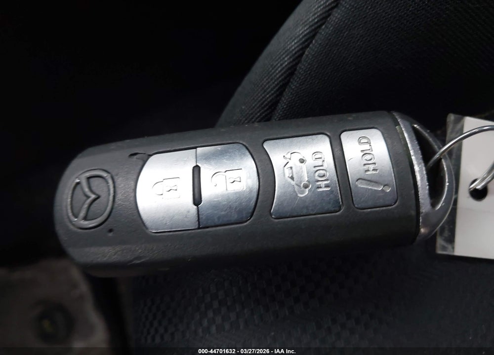 2014 MAZDA 3 I SPORT VIN: JM1BM1U75E1133557
