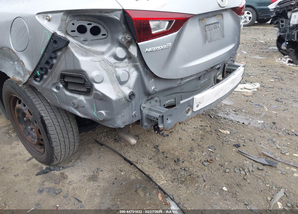 2014 MAZDA 3 I SPORT VIN: JM1BM1U75E1133557