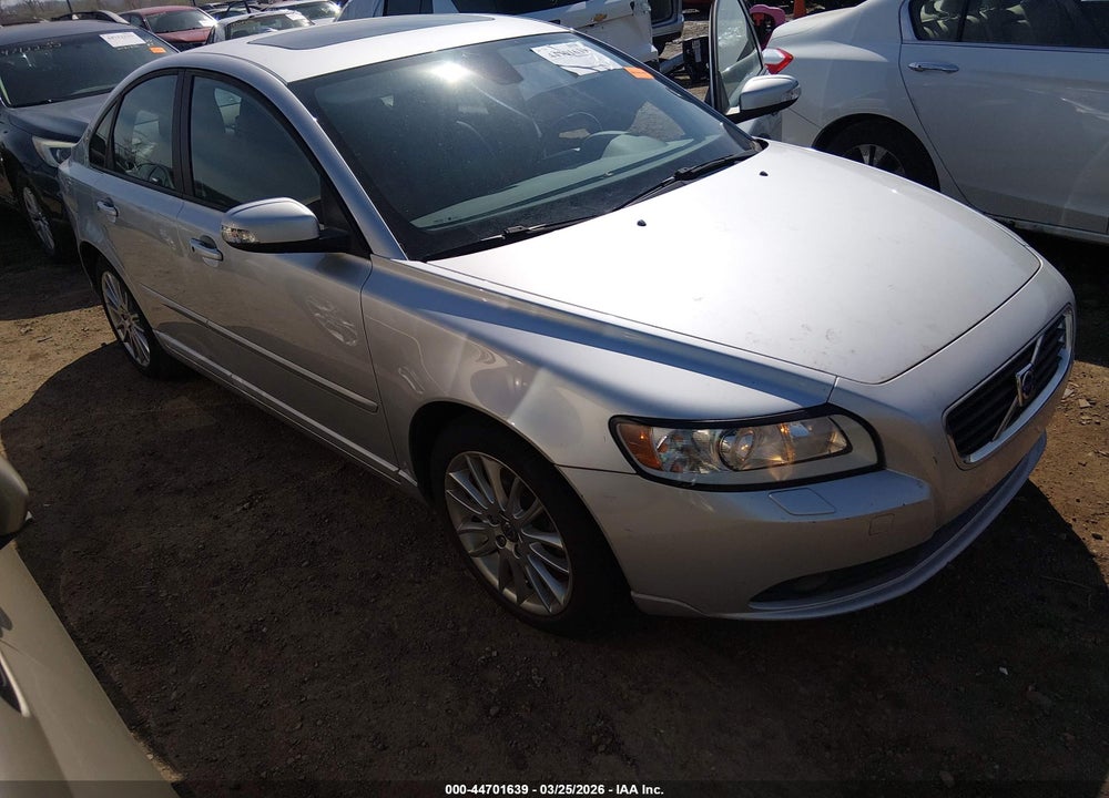 2010 VOLVO S40 2.4I VIN: YV1382MS6A2496726