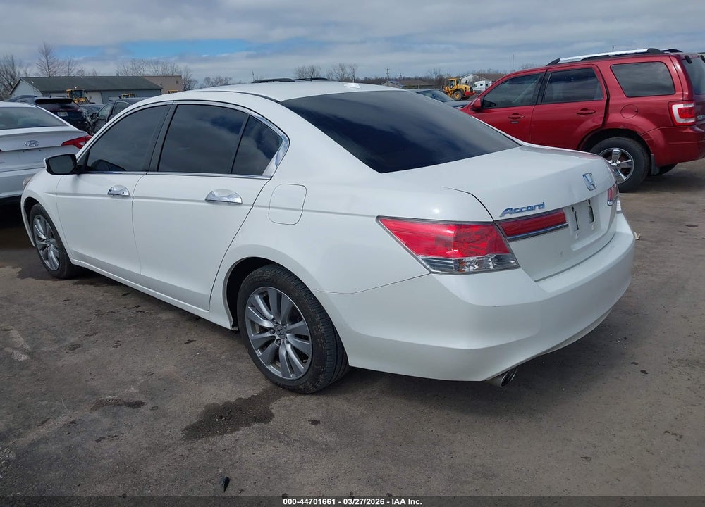 2011 HONDA ACCORD 3.5 EX-L VIN: 1HGCP3F88BA027288