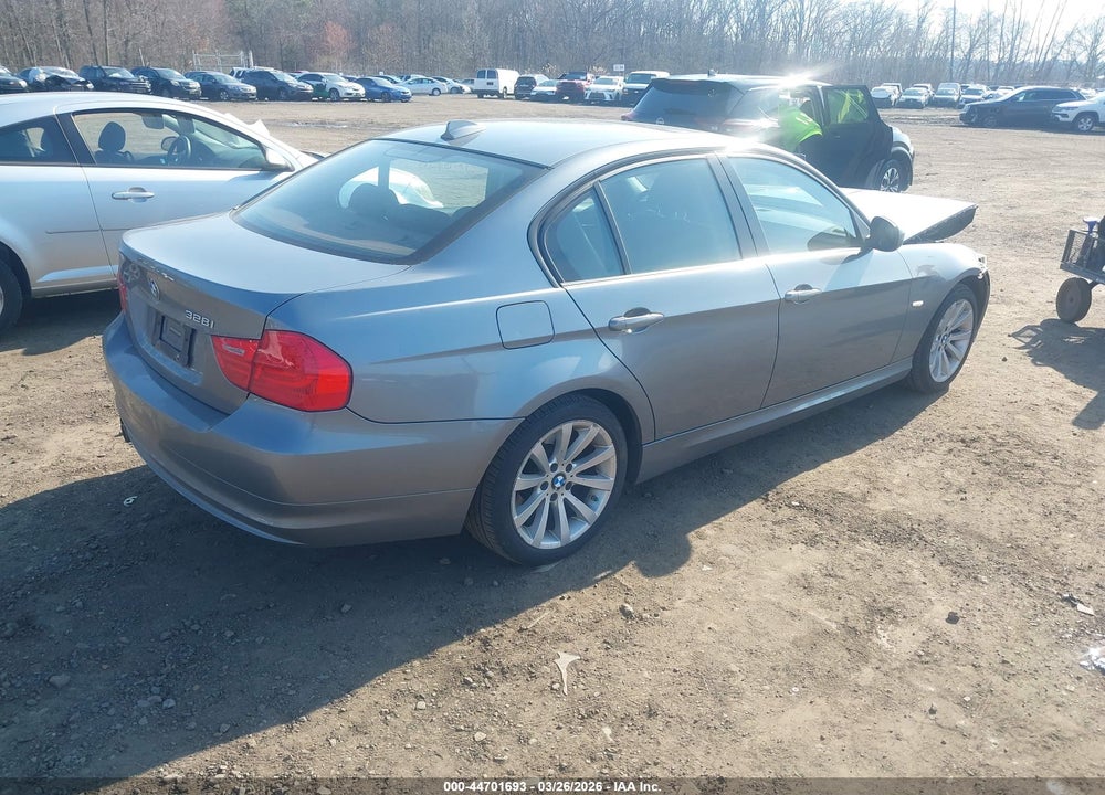 2011 BMW 328I XDRIVE VIN: WBAPK5G56BNN24442