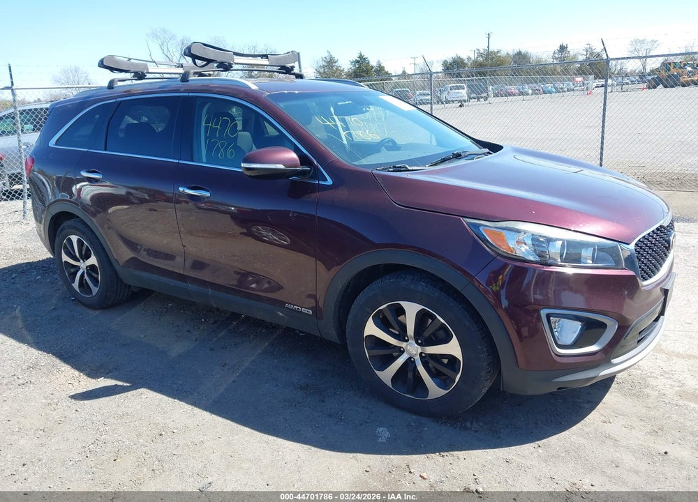 2018 KIA SORENTO 3.3L EX VIN: 5XYPHDA59JG365779