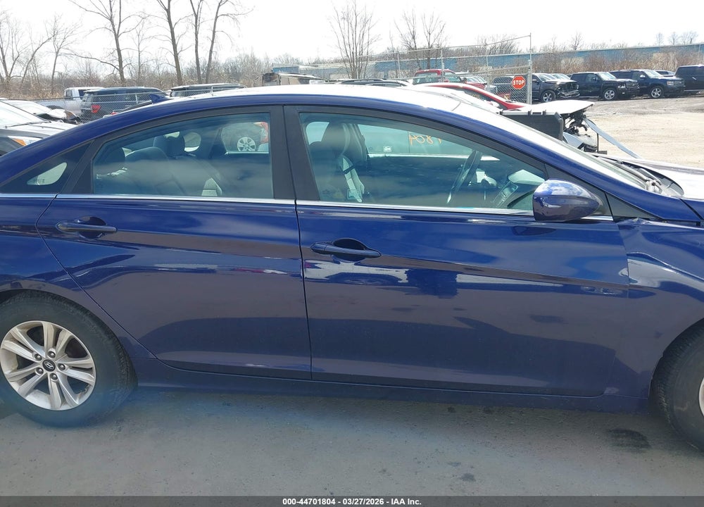 2011 HYUNDAI SONATA GLS VIN: 5NPEB4AC8BH063675