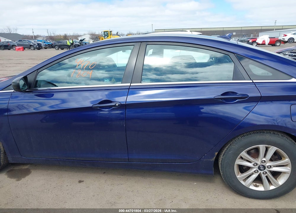 2011 HYUNDAI SONATA GLS VIN: 5NPEB4AC8BH063675