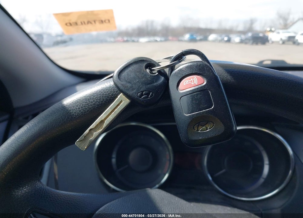 2011 HYUNDAI SONATA GLS VIN: 5NPEB4AC8BH063675