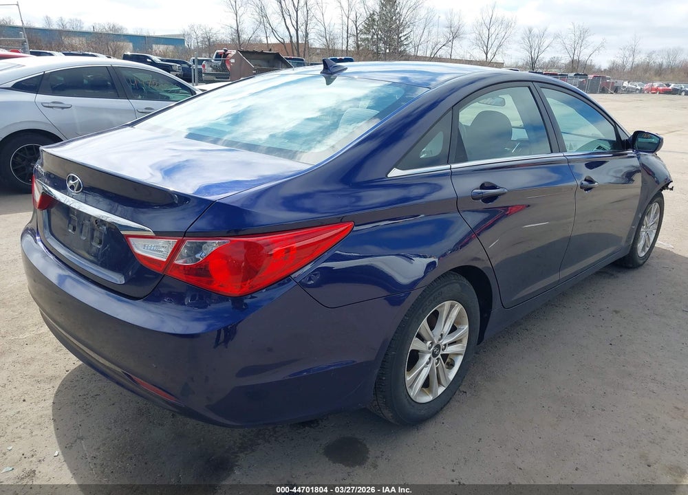 2011 HYUNDAI SONATA GLS VIN: 5NPEB4AC8BH063675