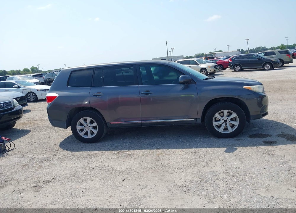 2013 TOYOTA HIGHLANDER VIN: 5TDZA3EH7DS038719