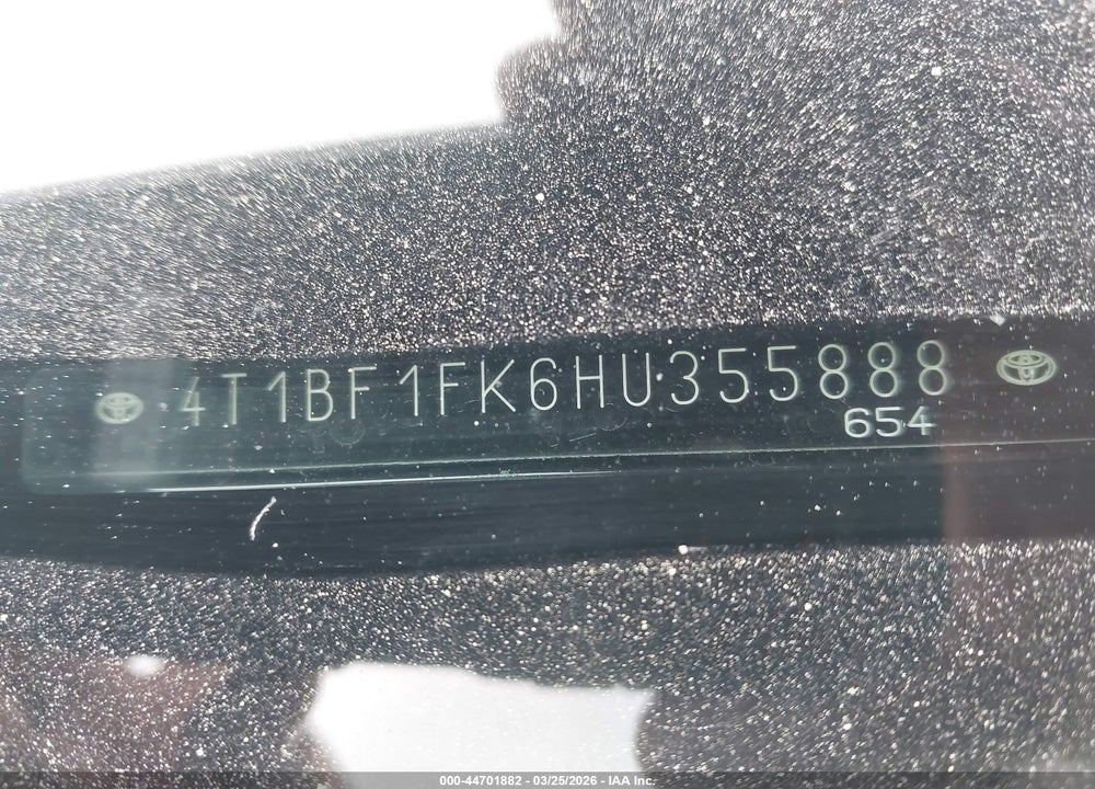 2017 TOYOTA CAMRY SE VIN: 4T1BF1FK6HU355888