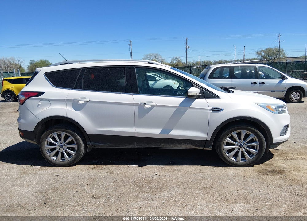2017 FORD ESCAPE TITANIUM VIN: 1FMCU0JD4HUC25279