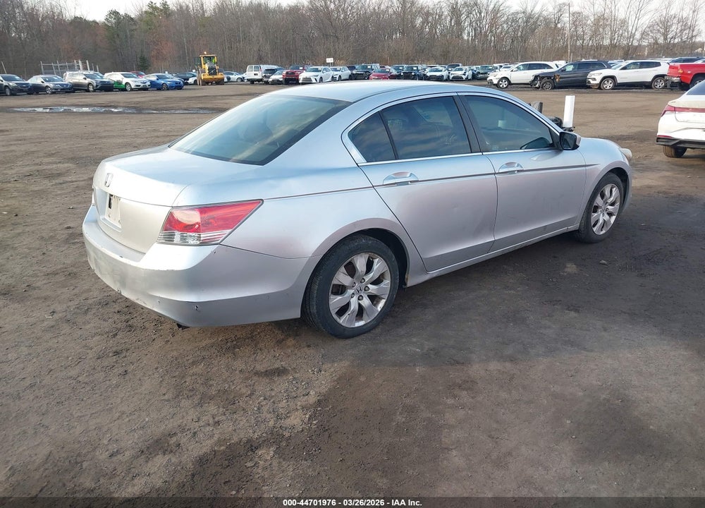 2009 HONDA ACCORD 2.4 EX VIN: 1HGCP26779A043462