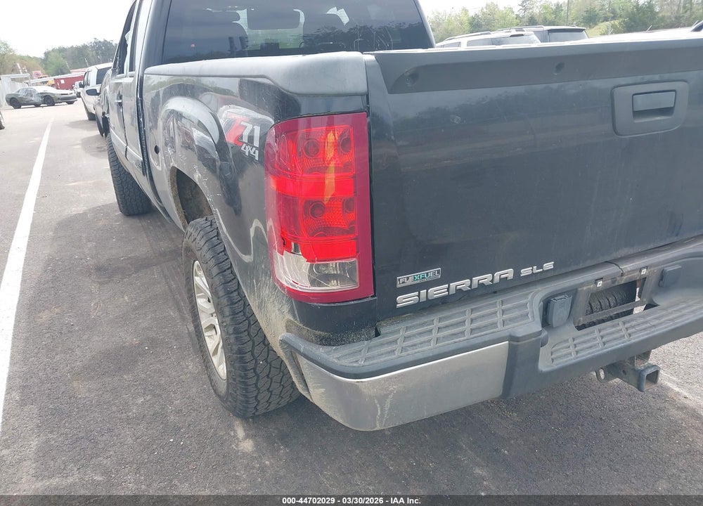 2011 GMC SIERRA 1500 SLE VIN: 1GTR2VE32BZ299006
