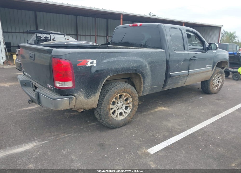 2011 GMC SIERRA 1500 SLE VIN: 1GTR2VE32BZ299006