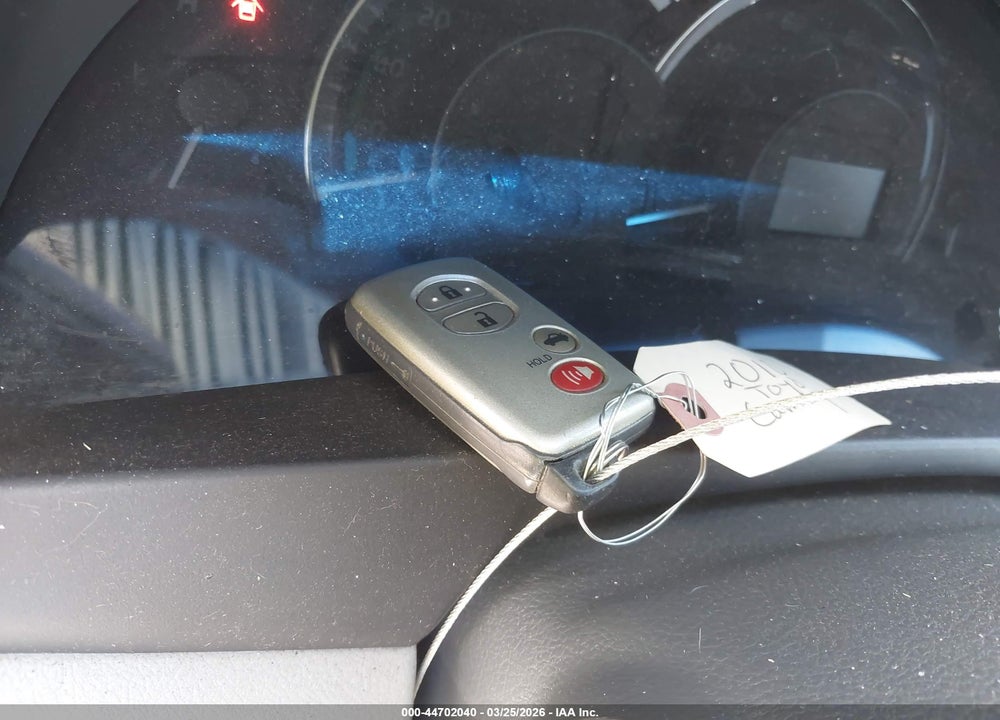 2010 TOYOTA CAMRY HYBRID VIN: 4T1BB3EK3AU119178