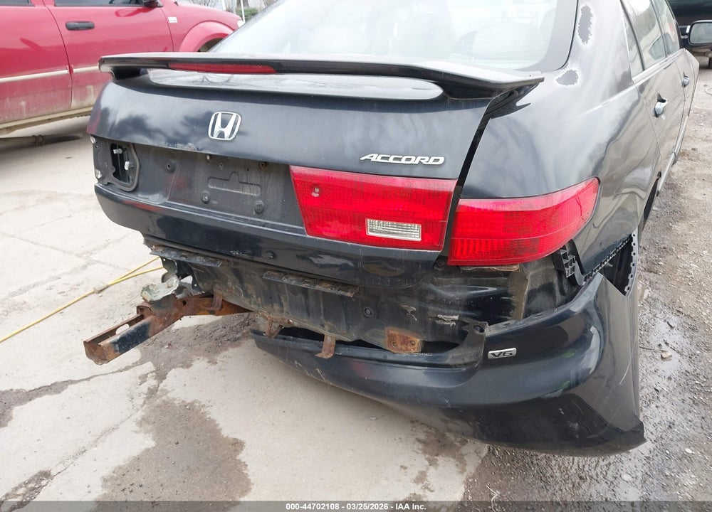 2005 HONDA ACCORD 3.0 EX VIN: 1HGCM66525A059772