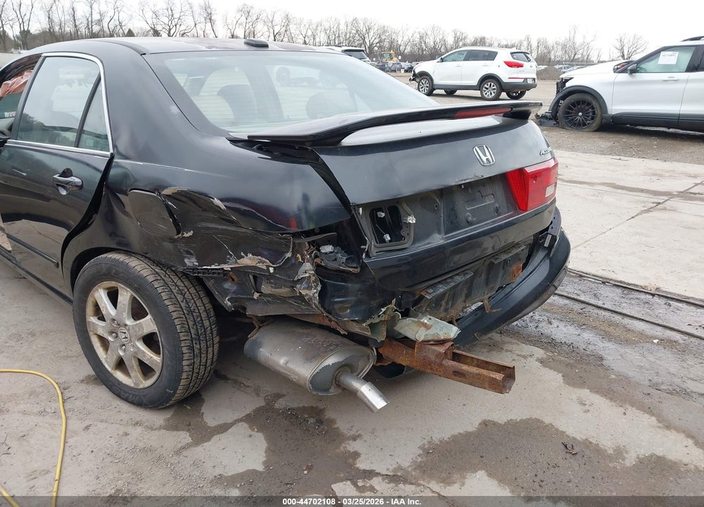 2005 HONDA ACCORD 3.0 EX VIN: 1HGCM66525A059772
