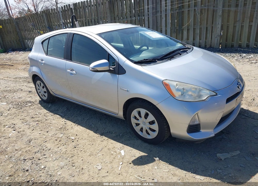 2012 TOYOTA PRIUS C THREE VIN: JTDKDTB39C1501635