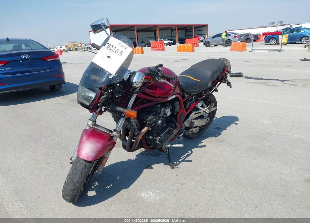 1998 SUZUKI GSF1200 S VIN: JS1GV75A9W2100440