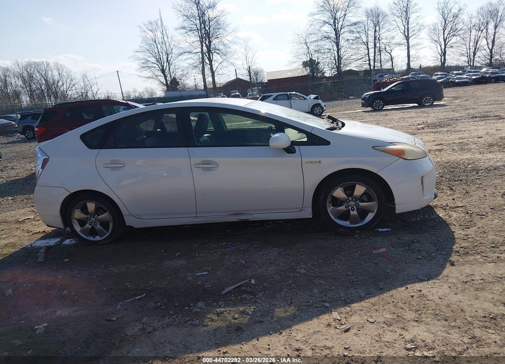 2013 TOYOTA PRIUS THREE SE VIN: JTDKN3DU3D1636291