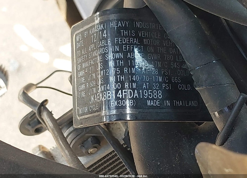 2015 KAWASAKI EX300 B VIN: JKAEX8B14FDA19588