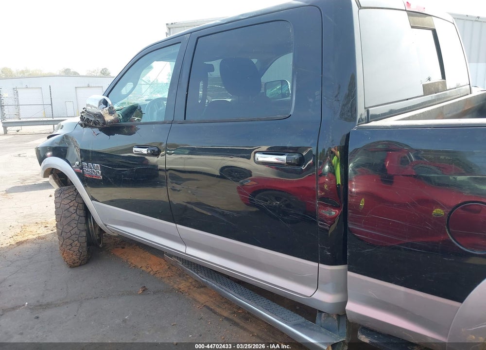 2014 RAM 2500 LAIE VIN: 3C6UR5FL5EG276383