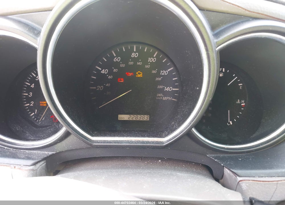 2004 LEXUS RX 330 VIN: JTJHA31U540048728