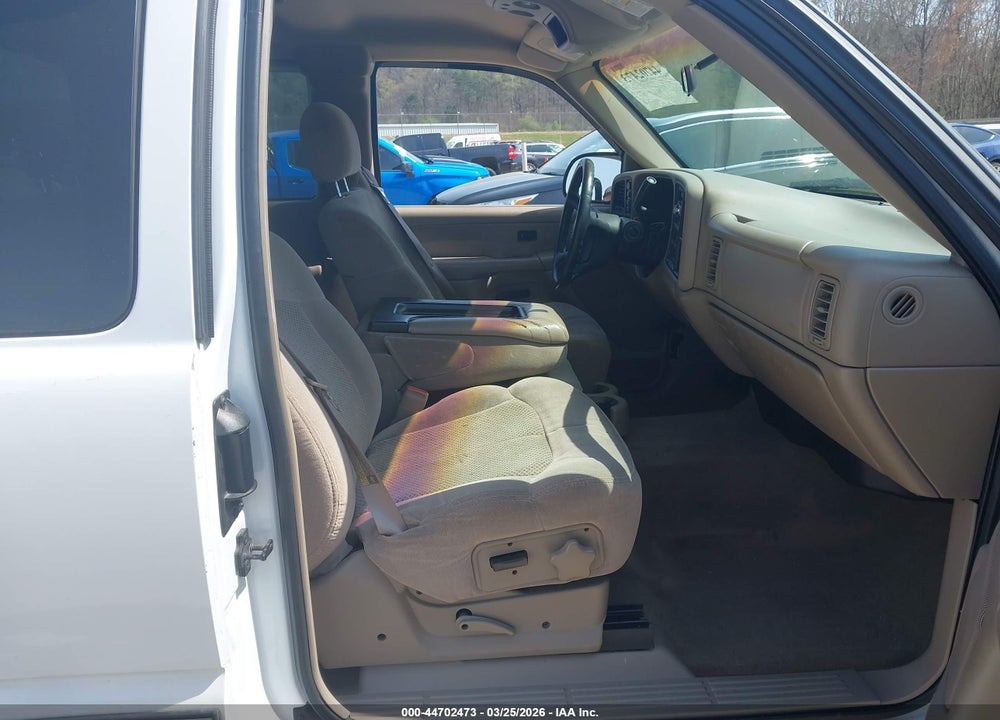 2001 CHEVROLET SILVERADO 1500 LS VIN: 2GCEK19T311333446