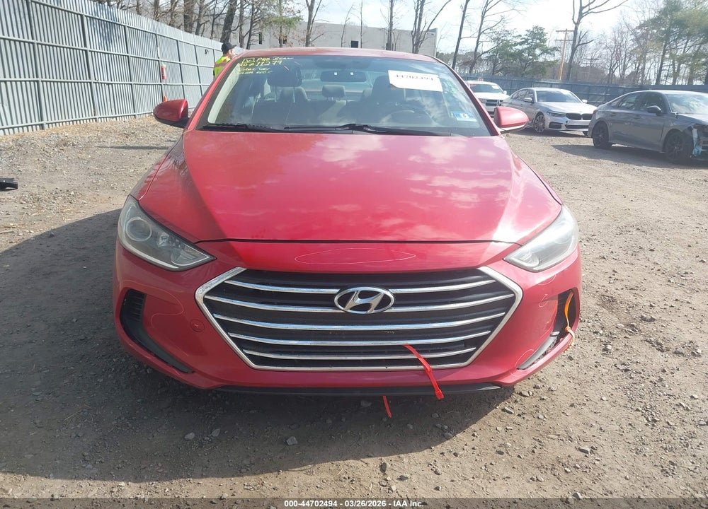 2018 HYUNDAI ELANTRA SEL VIN: 5NPD84LF8JH389962