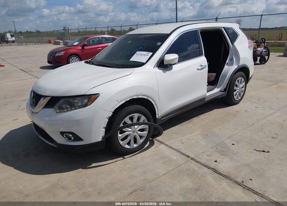 2014 NISSAN ROGUE S VIN: 5N1AT2MT2EC808685