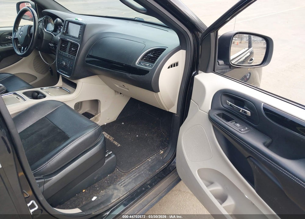 2016 DODGE GRAND CARAVAN SXT VIN: 2C4RDGCG0GR357918