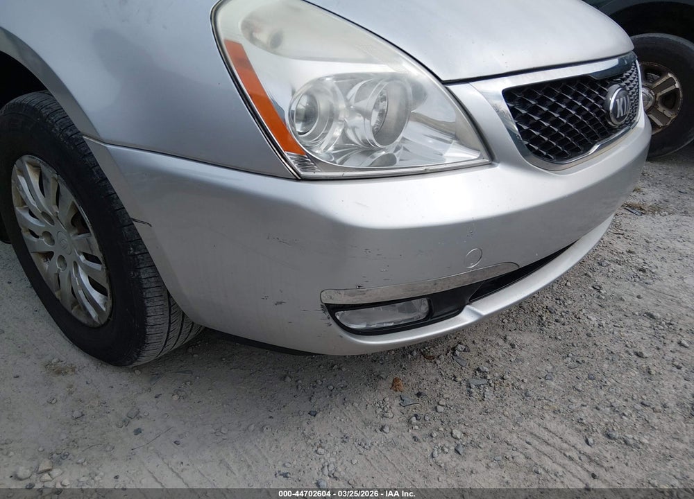 2014 KIA SEDONA LX VIN: KNDMG4C78E6581250
