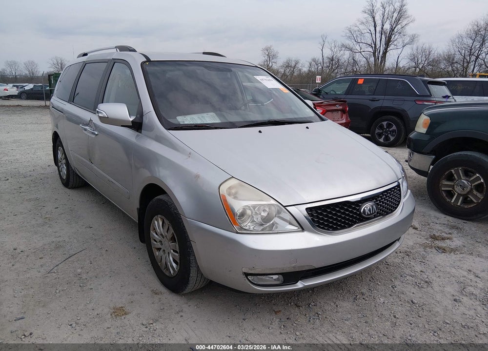 2014 KIA SEDONA LX VIN: KNDMG4C78E6581250