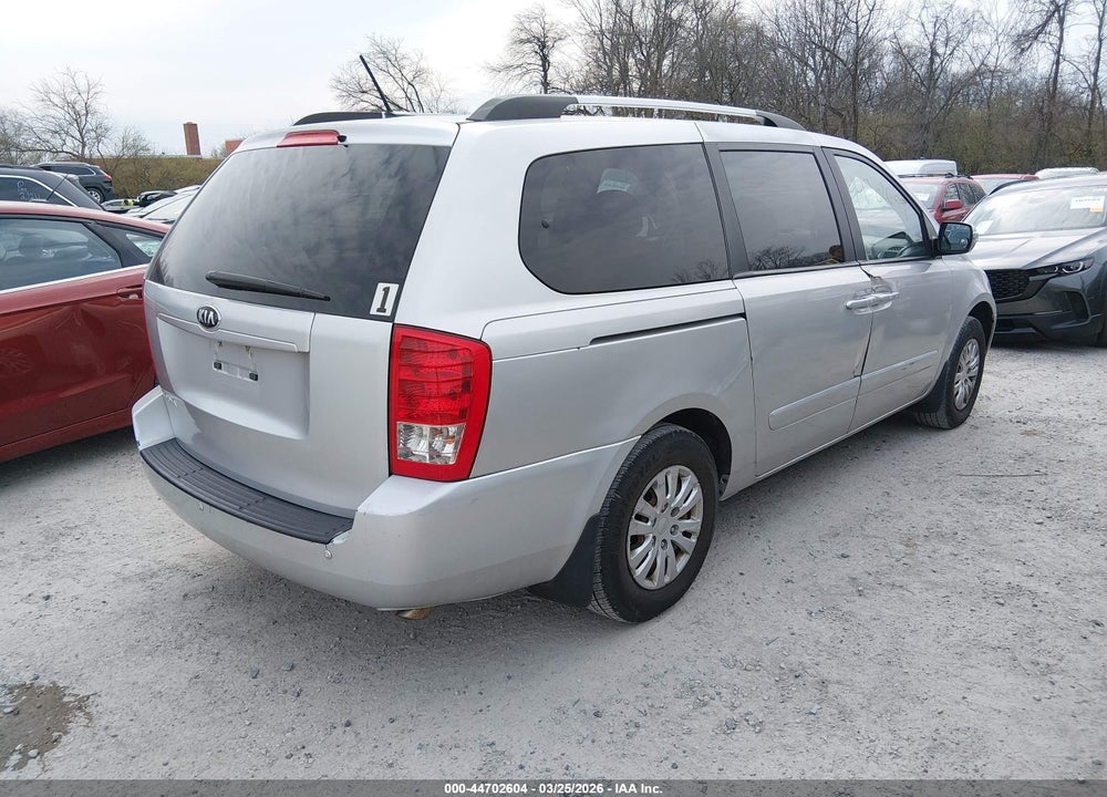 2014 KIA SEDONA LX VIN: KNDMG4C78E6581250