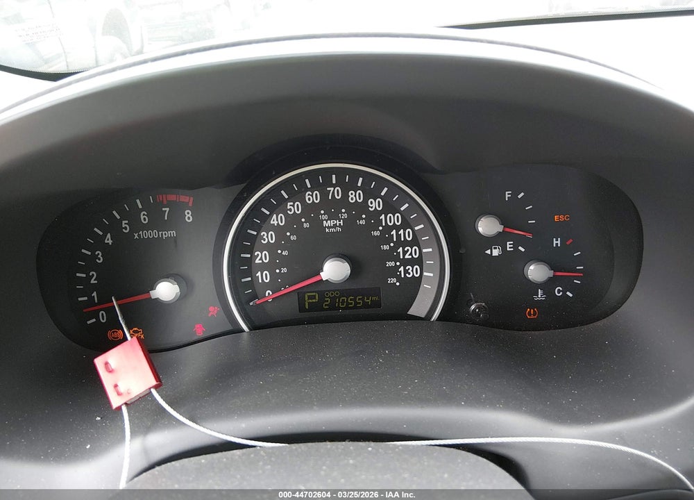 2014 KIA SEDONA LX VIN: KNDMG4C78E6581250