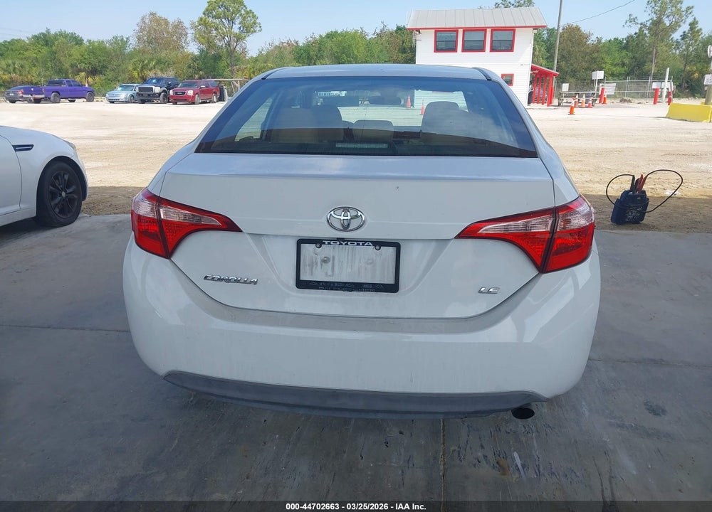 2017 TOYOTA COROLLA LE VIN: 5YFBURHE7HP727784