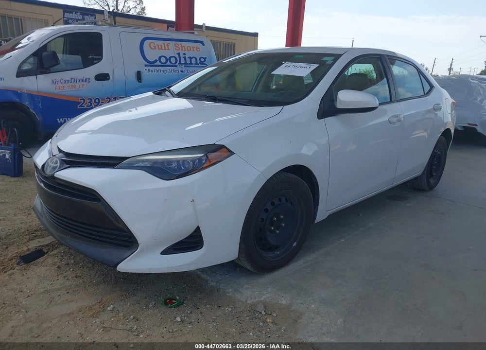 2017 TOYOTA COROLLA LE VIN: 5YFBURHE7HP727784