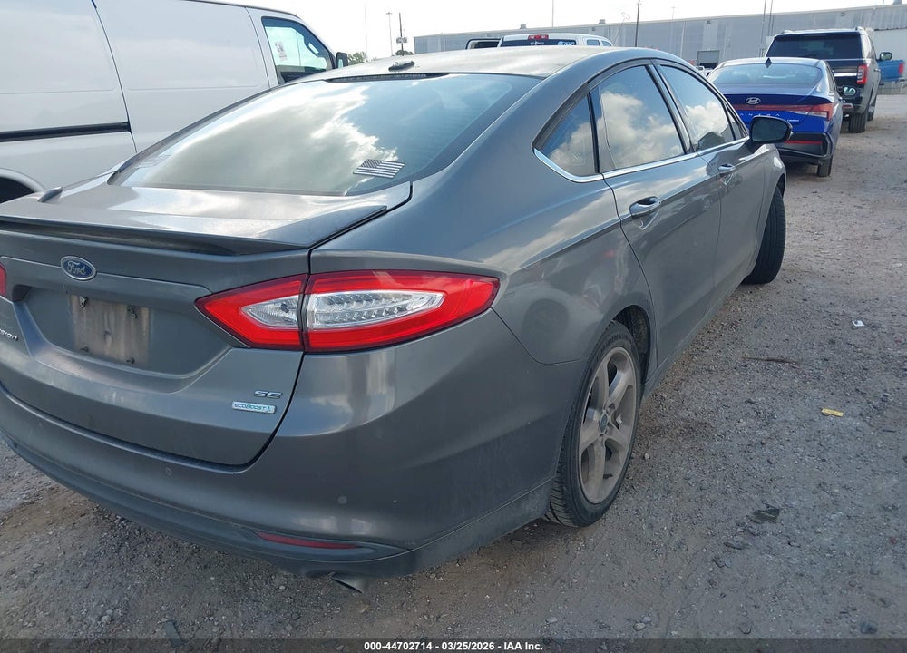 2013 FORD FUSION SE VIN: 3FA6P0HR3DR378513