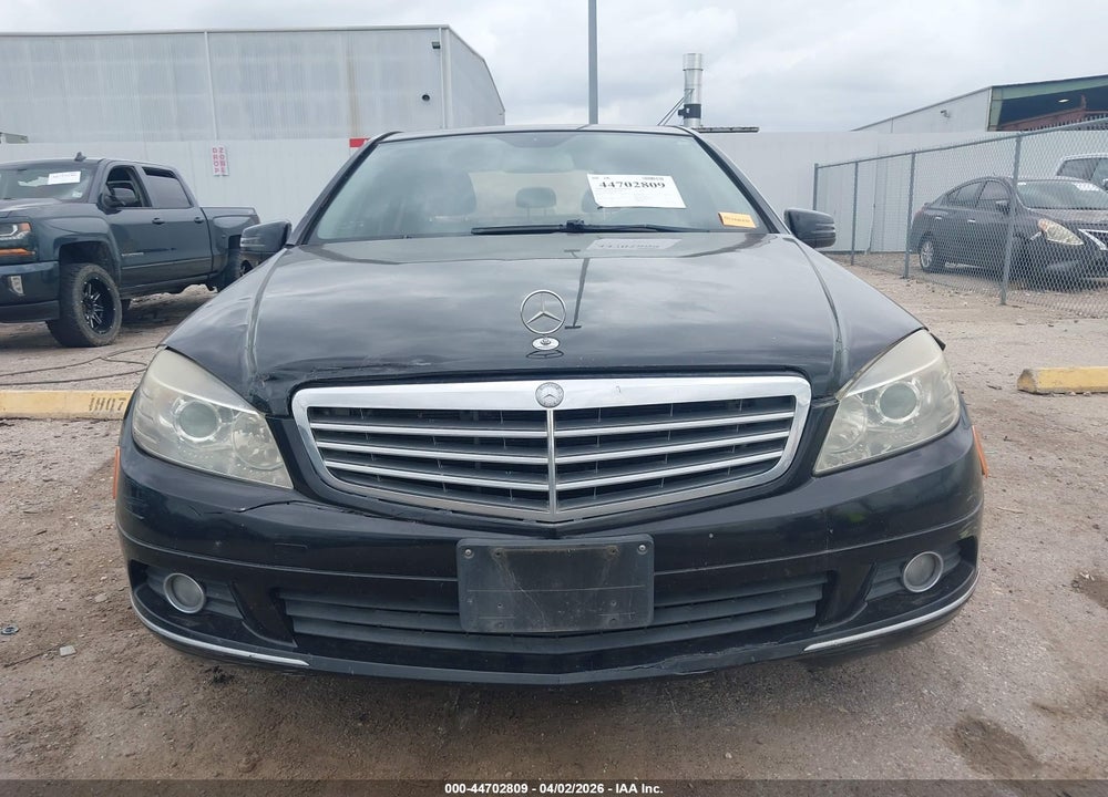 2011 MERCEDES-BENZ C 300 LUXURY 4MATIC VIN: WDDGF8BBXBR167223