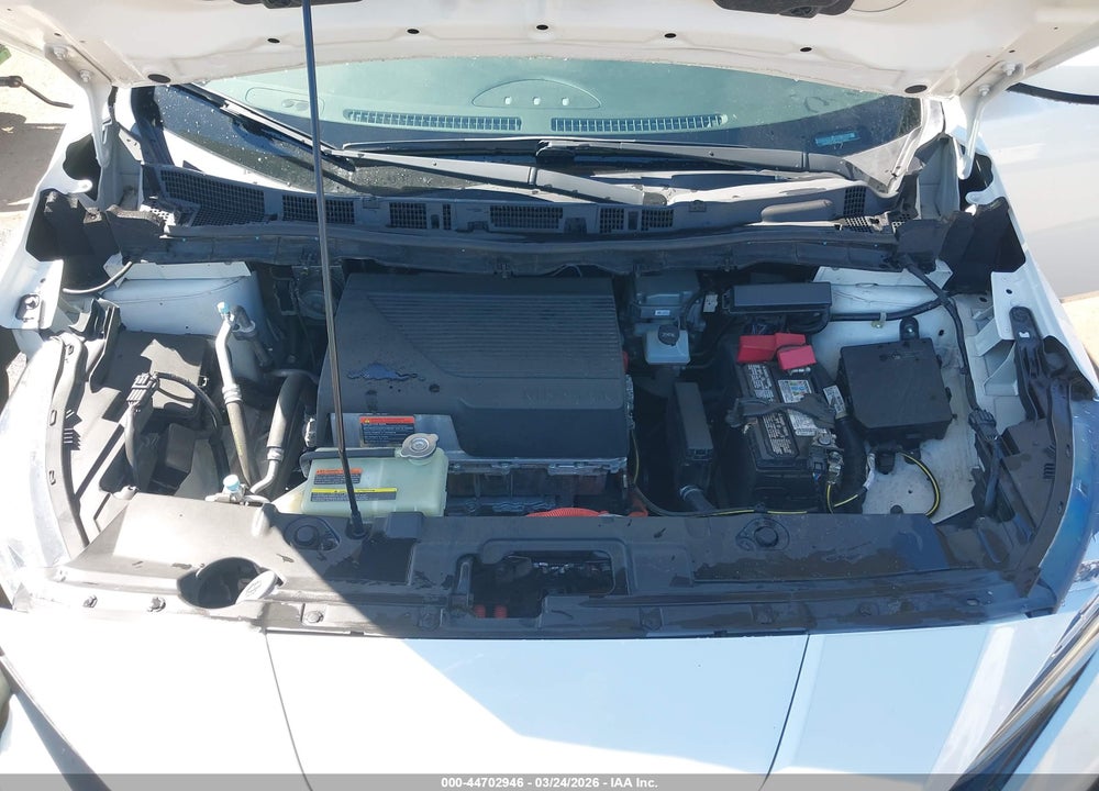 2018 NISSAN LEAF SV VIN: 1N4AZ1CP0JC315847