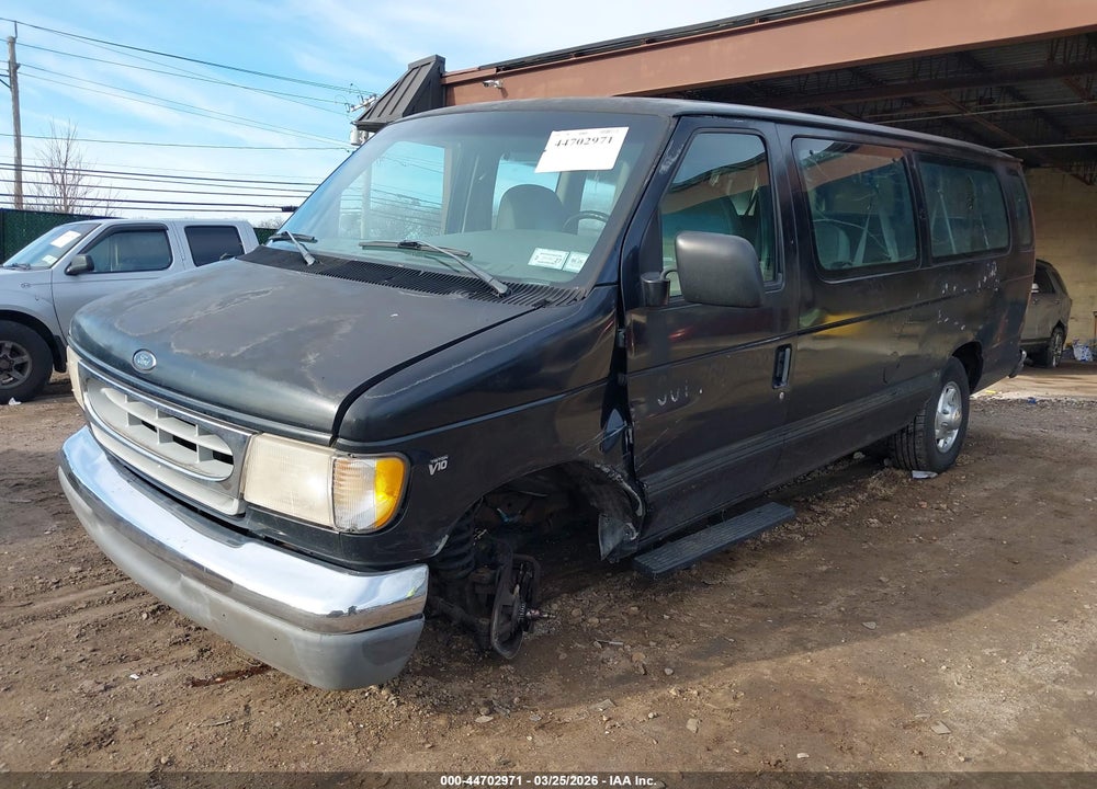 1998 FORD SUPER CLUB WAGON XL/XLT VIN: 1FBSS31S7WHA93831