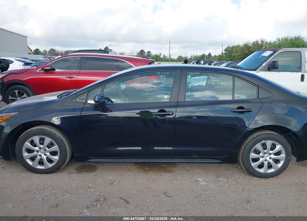 2025 TOYOTA COROLLA LE VIN: 5YFB4MDE6SP322449