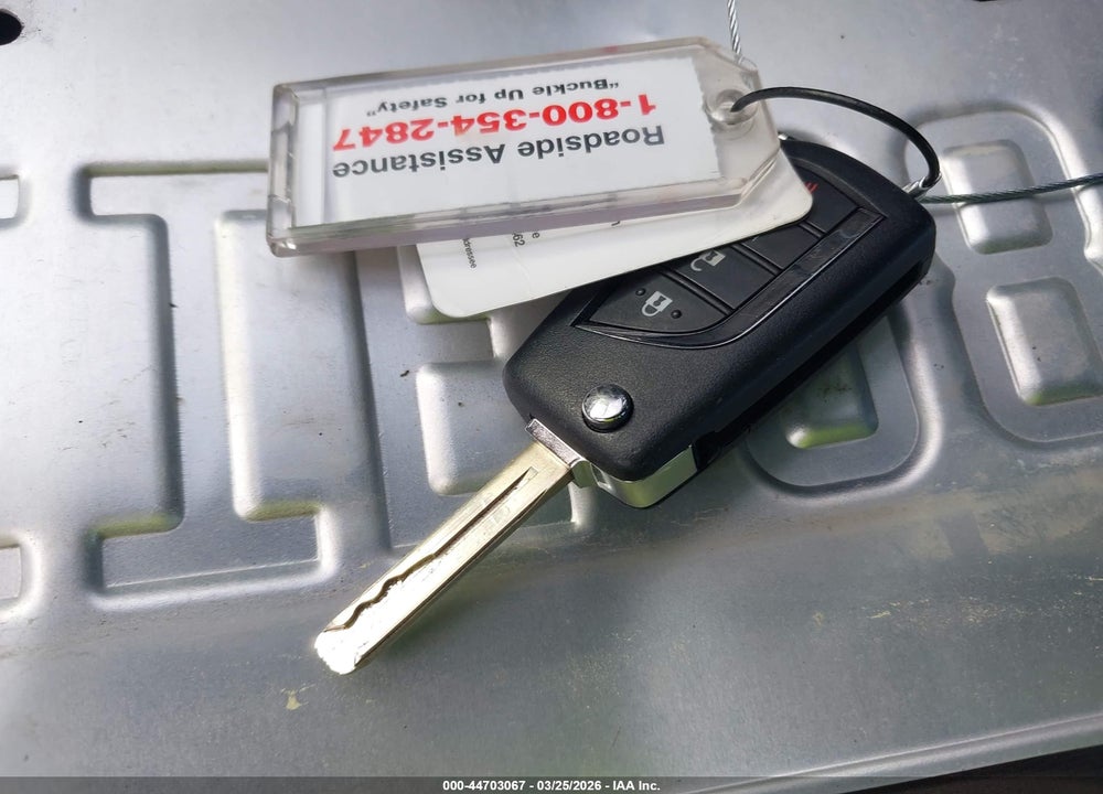 2025 TOYOTA COROLLA LE VIN: 5YFB4MDE6SP322449