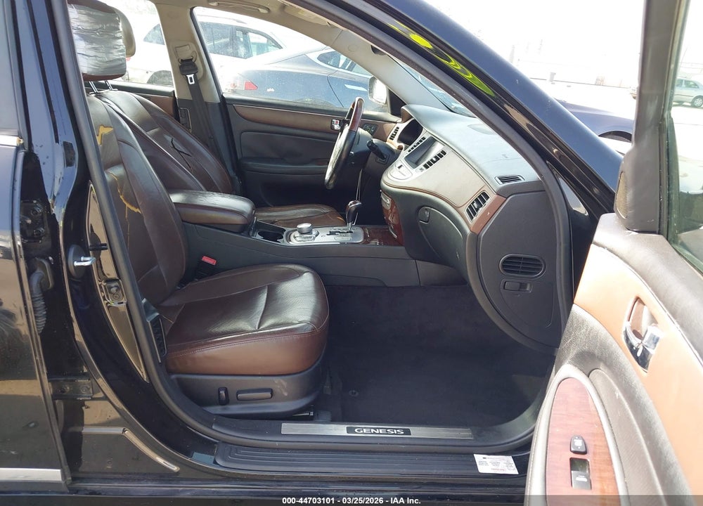 2011 HYUNDAI GENESIS 4.6 VIN: KMHGC4DF0BU116365